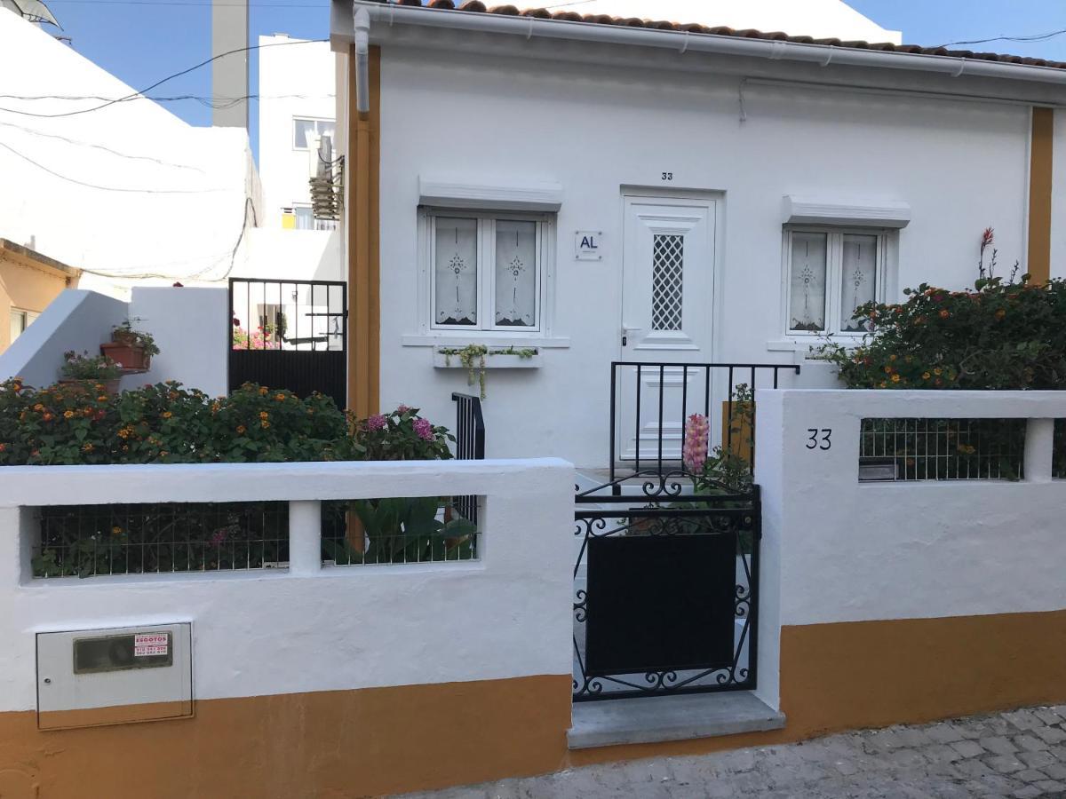カルダス・ダ・ライーニャ Casa Dos Capinhaヴィラ エクステリア 写真