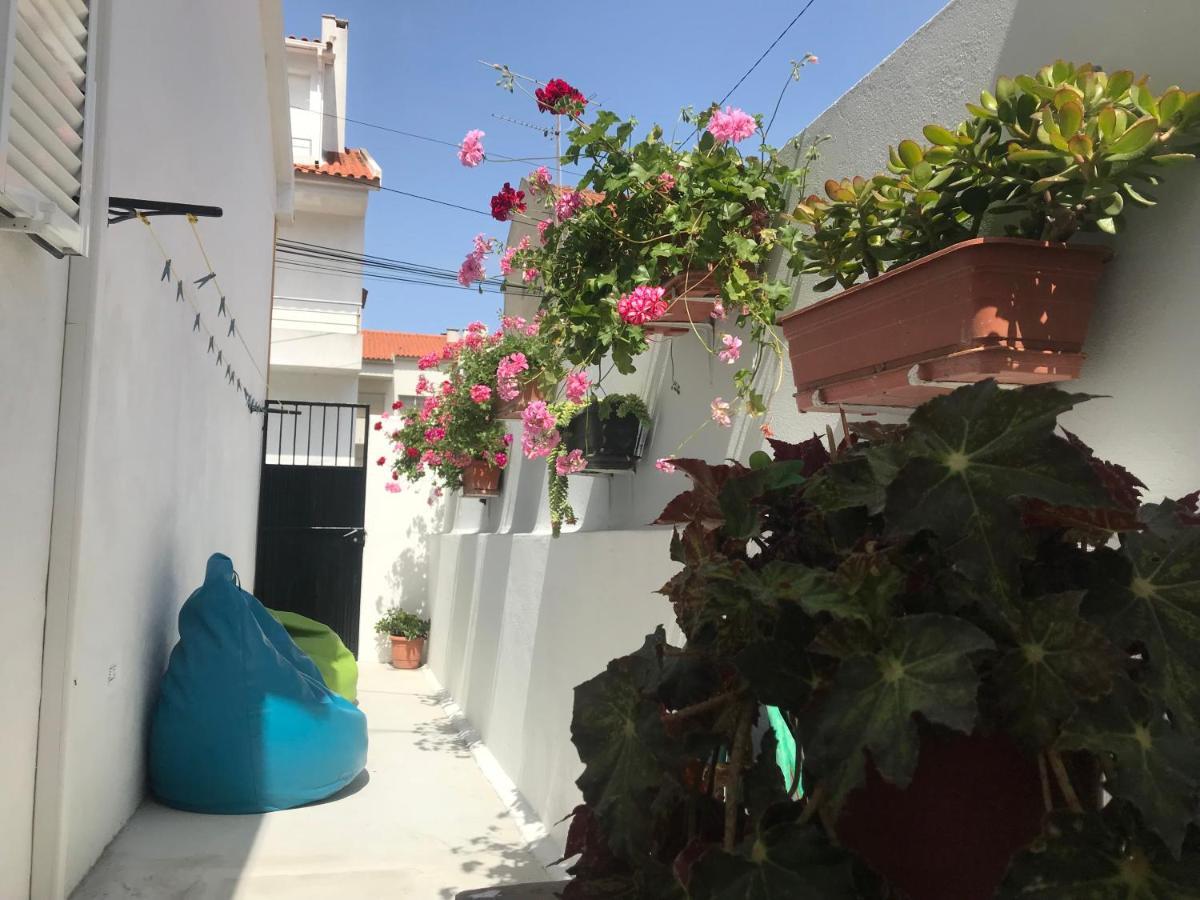 カルダス・ダ・ライーニャ Casa Dos Capinhaヴィラ エクステリア 写真