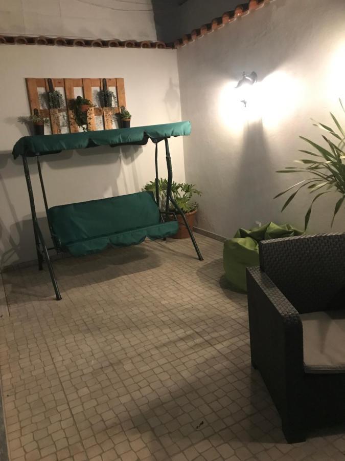 カルダス・ダ・ライーニャ Casa Dos Capinhaヴィラ エクステリア 写真